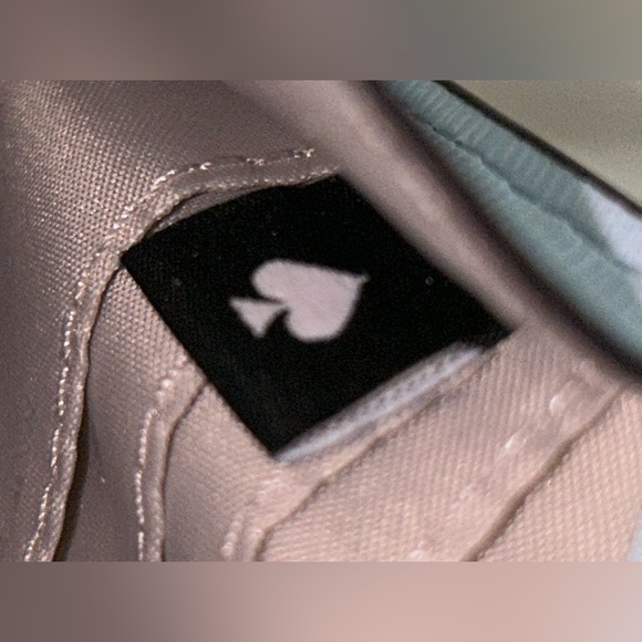 Kate Spade Wristlet NWOT - Picture 6 of 6